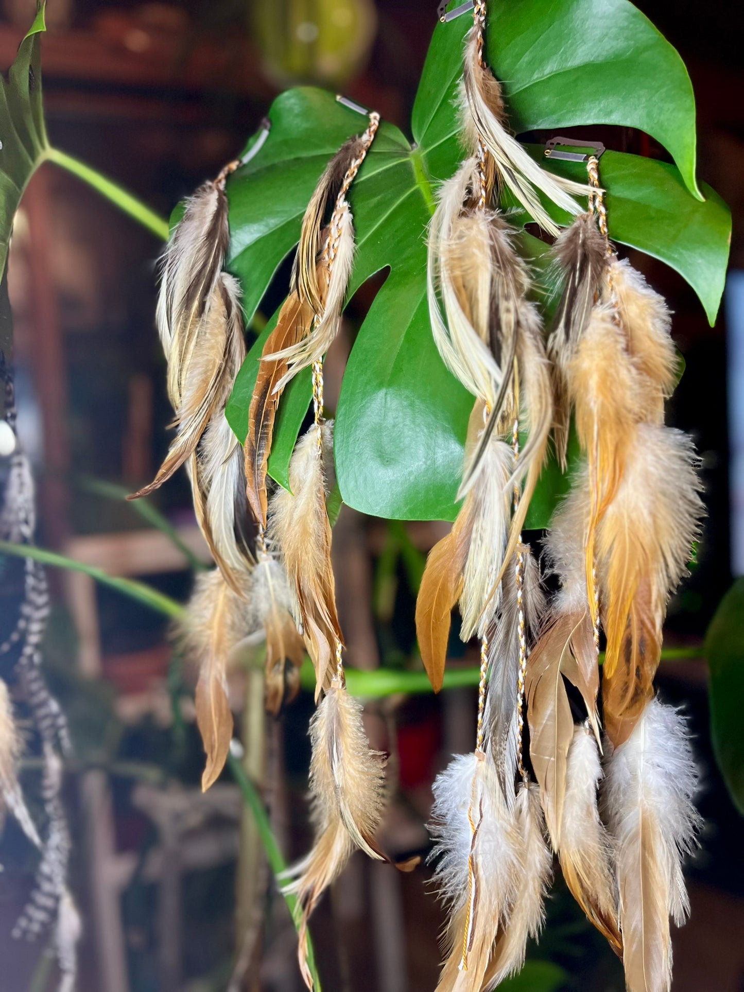 the 'Foxy Flair' feather hair clip