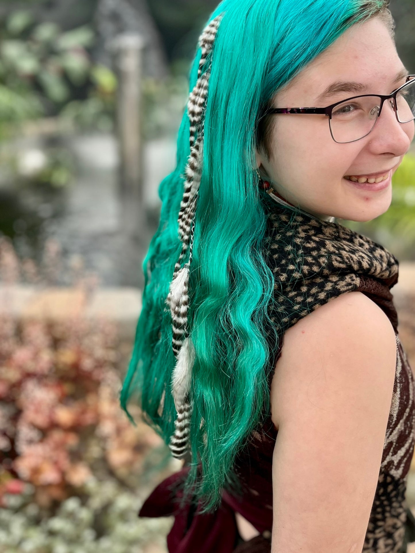 the 'OG' feather hair clip