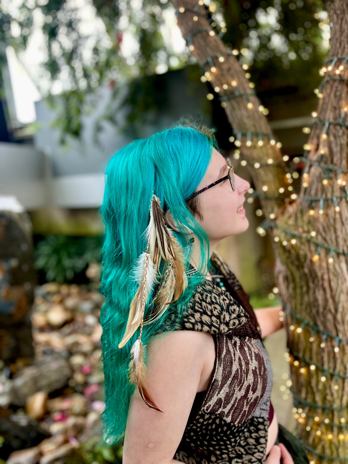 the 'Foxy Flair' feather hair clip