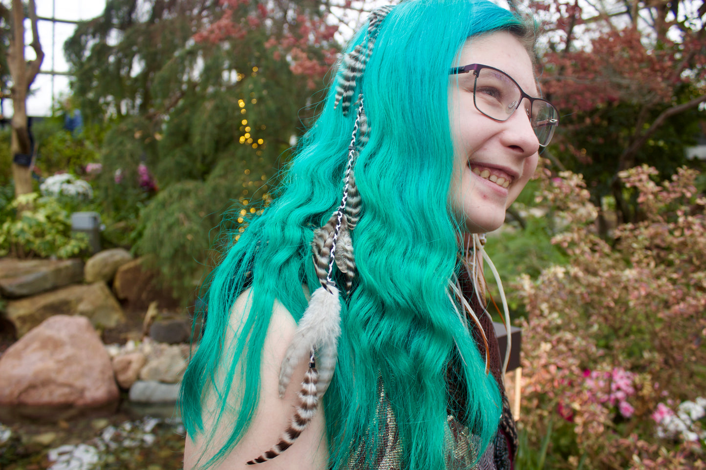 the 'OG' feather hair clip