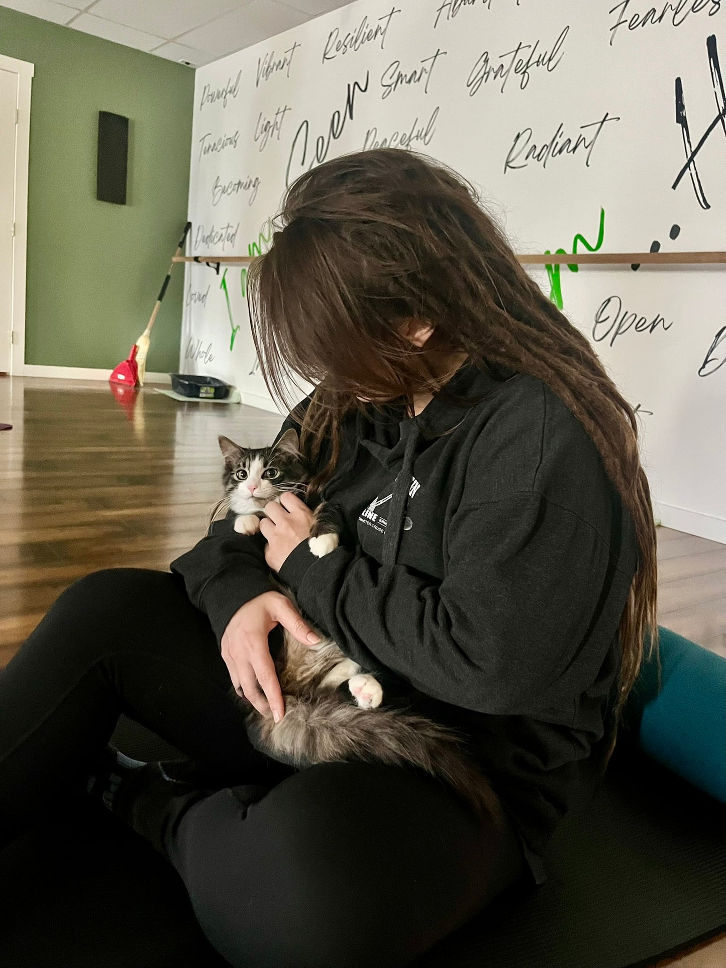 Sound Bath with Cats 10.05.25