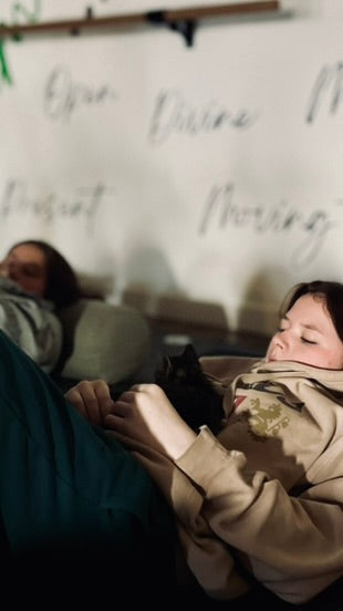 Sound Bath with Cats 10.05.25