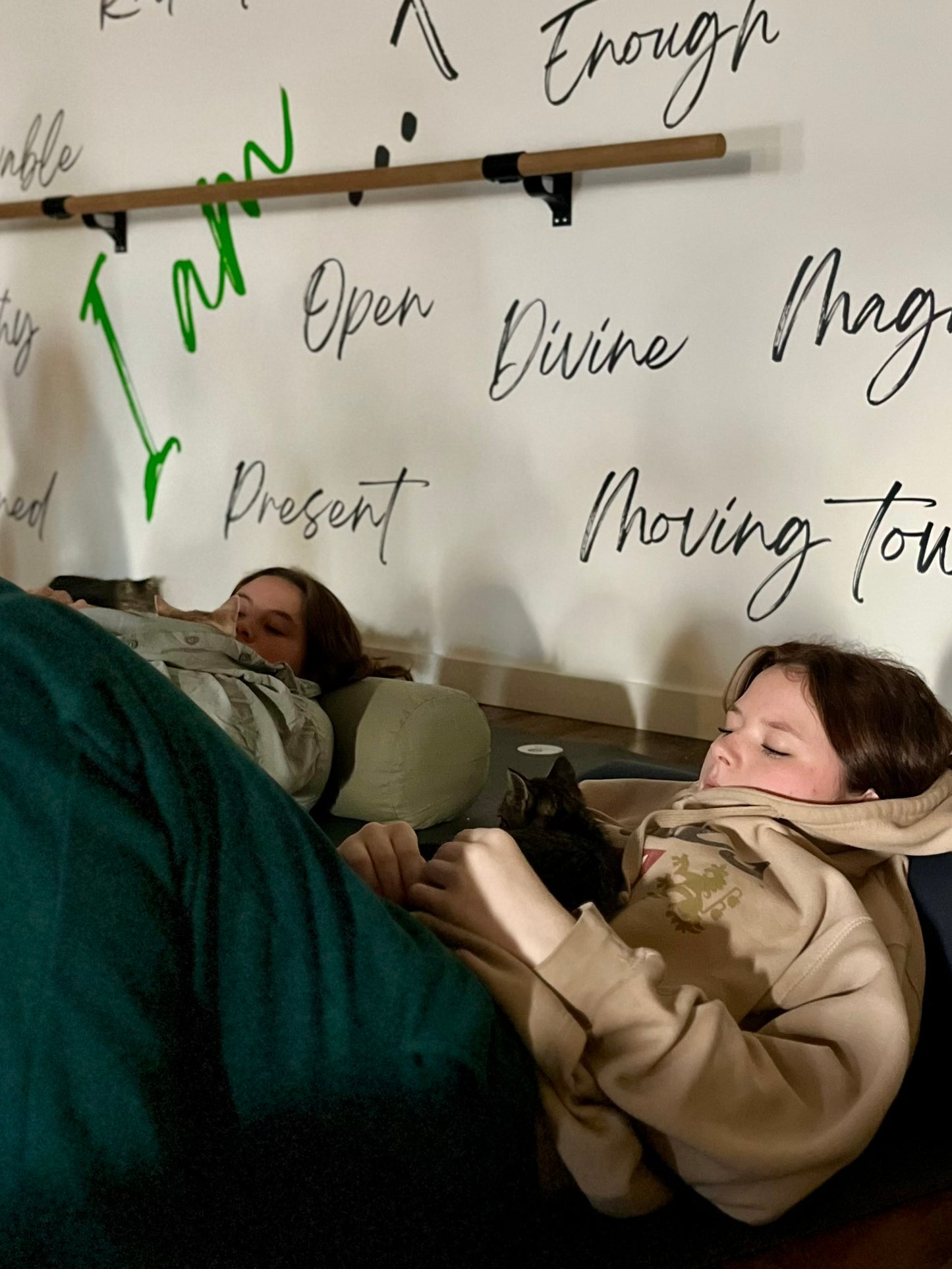 Sound Bath with Cats 10.05.25